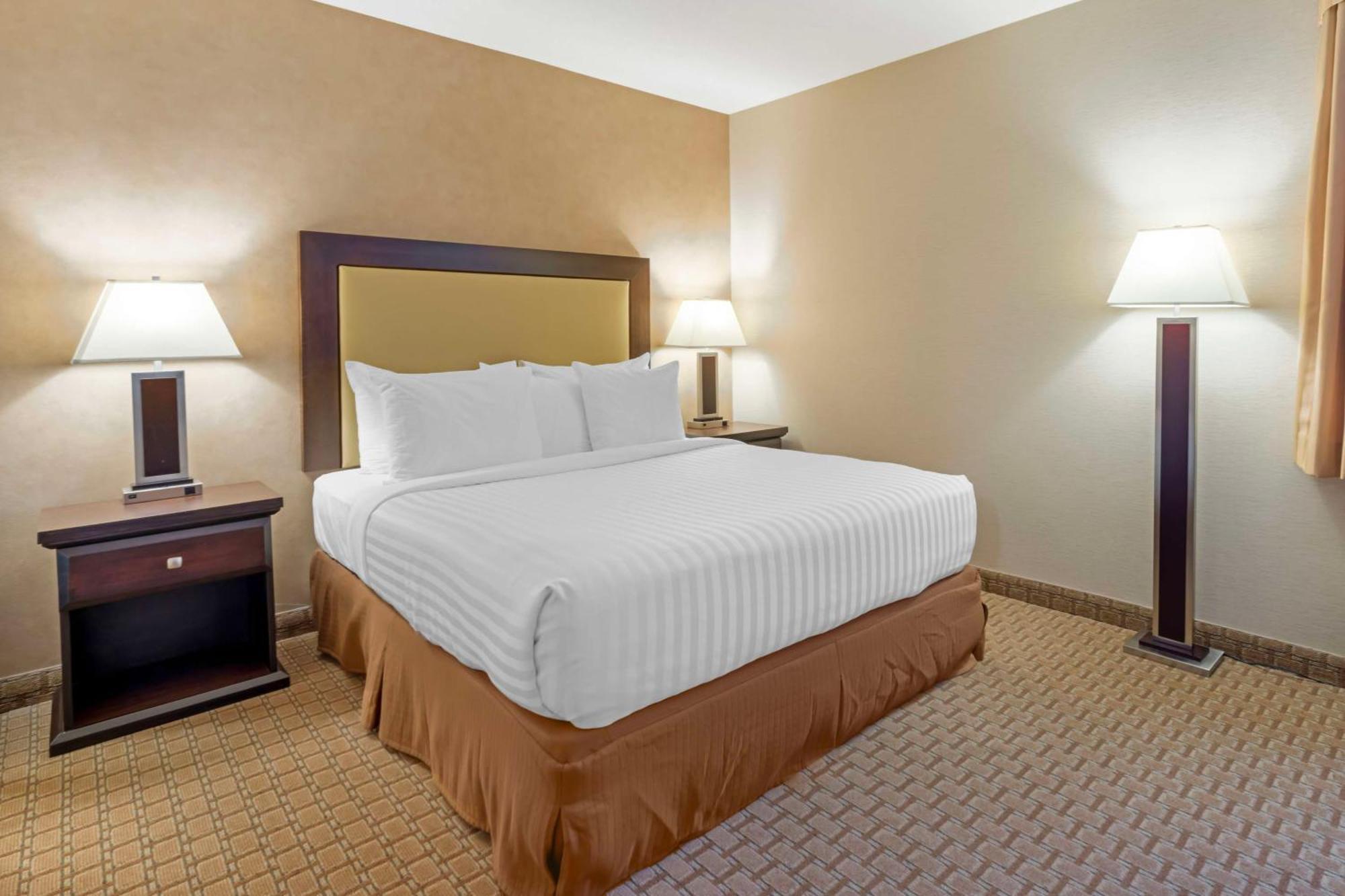 Best Western Plus Emerald Isle Hotel Sidney Eksteriør bilde