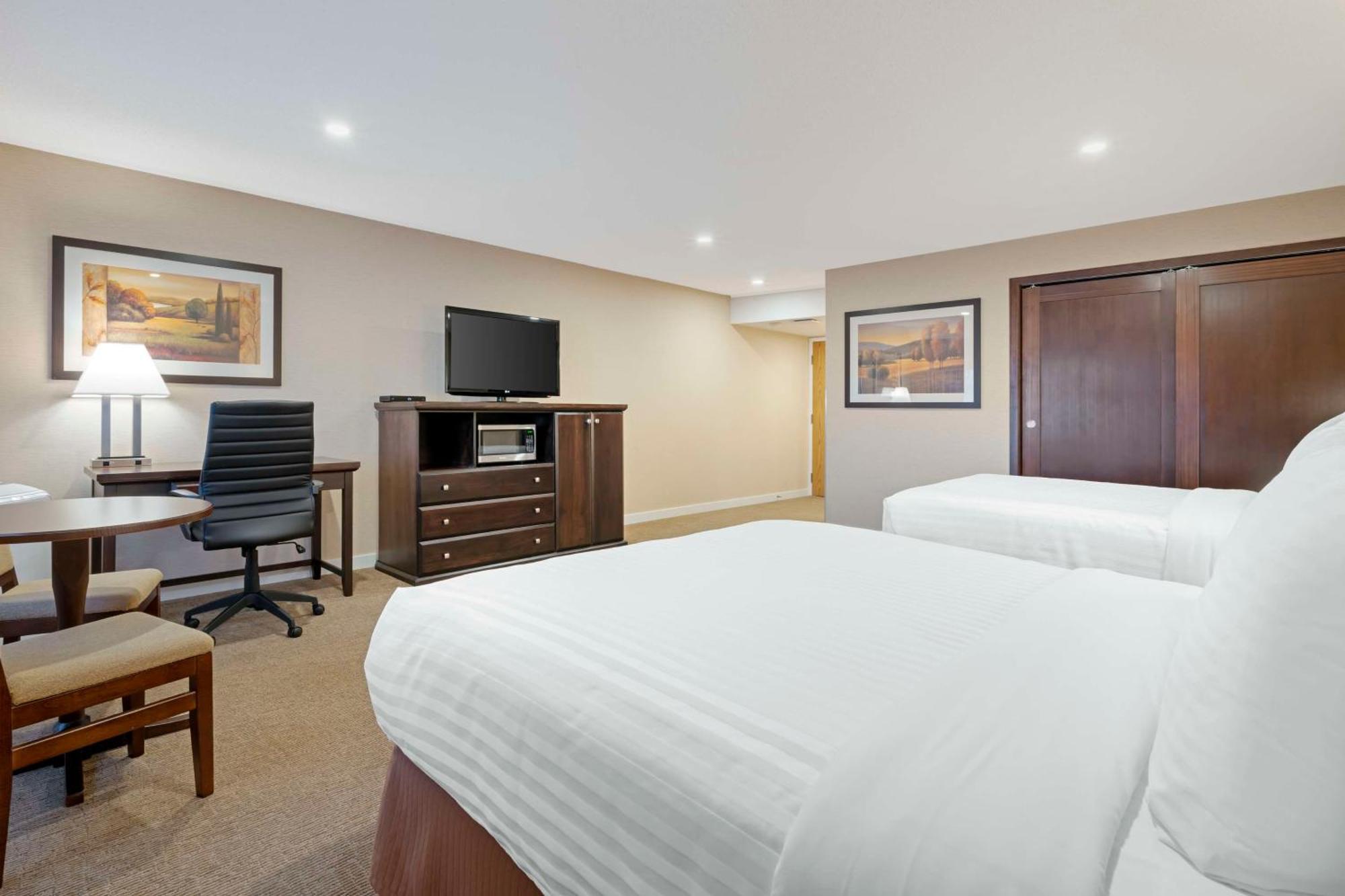 Best Western Plus Emerald Isle Hotel Sidney Eksteriør bilde