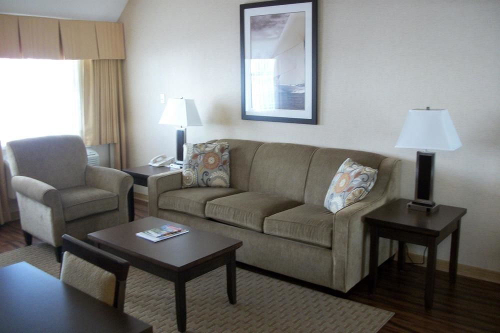 Best Western Plus Emerald Isle Hotel Sidney Eksteriør bilde